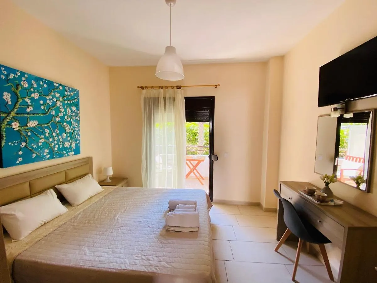 Villa Tasoula Apartments By The Sea Polychrono